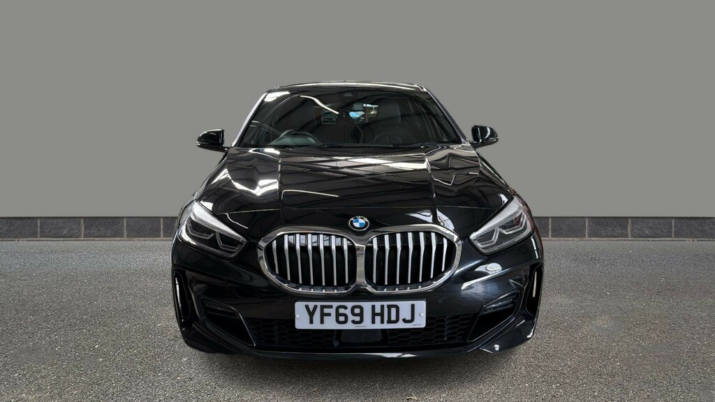 BMW 1 Series 118I M Sport Step YF69HDJ Black #2