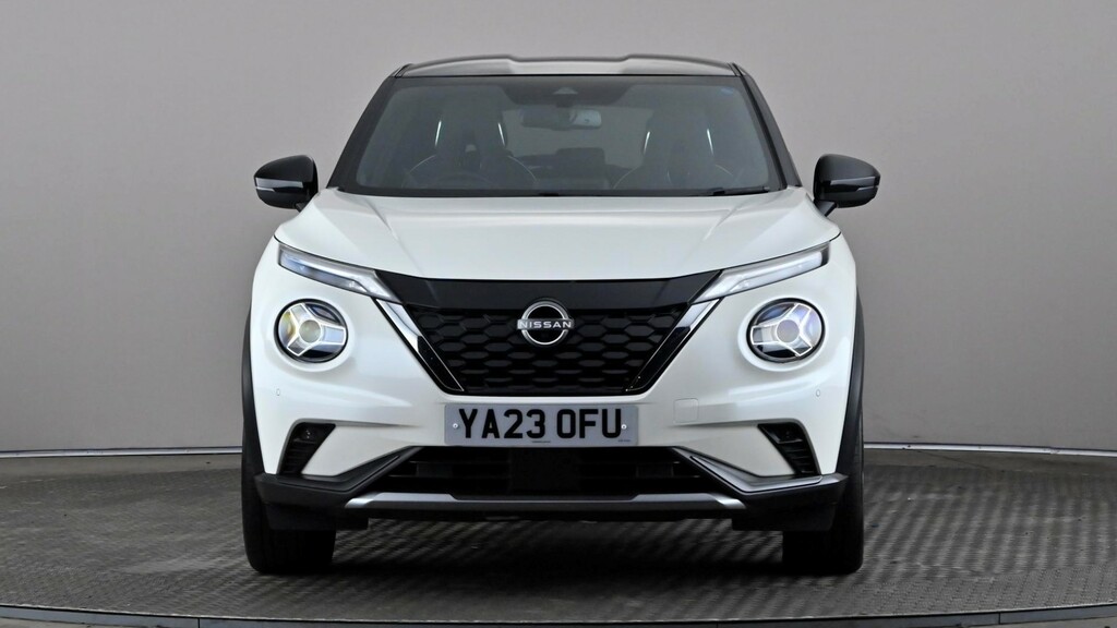 Nissan Juke 1.6 Hybrid Tekna White #2