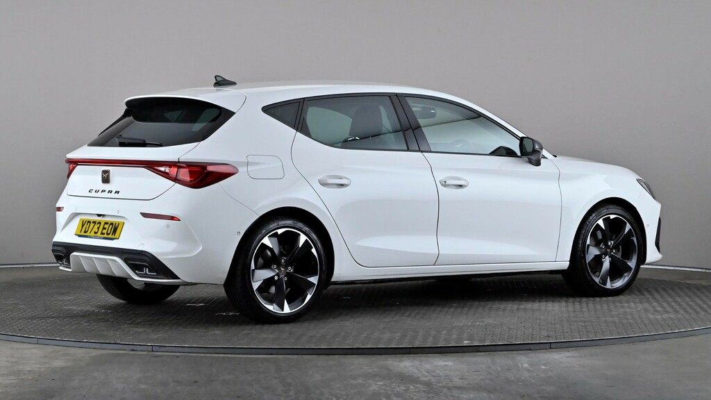 Cupra Leon 1.5 Etsi V1 Dsg YD73EOW White #6
