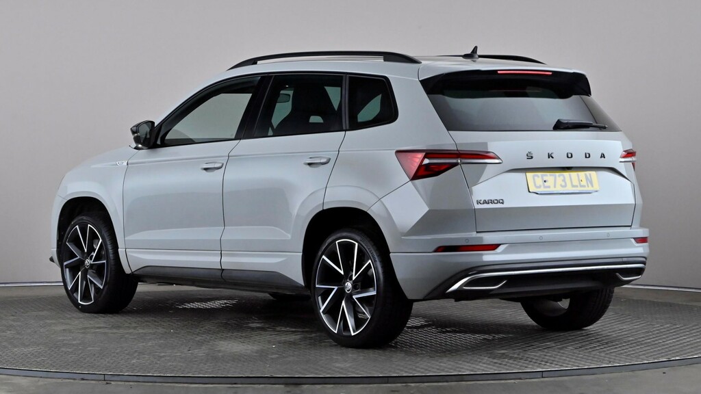 Skoda Karoq 1.5 Tsi Sportline Dsg Grey #4