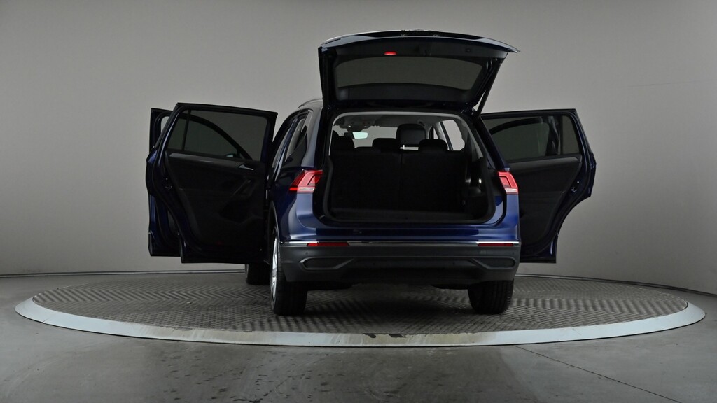 Volkswagen Tiguan Allspace 2.0 Tdi 4Motion Elegance Dsg Silver #12