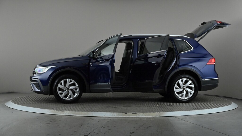 Volkswagen Tiguan Allspace 2.0 Tdi 4Motion Elegance Dsg Silver #9