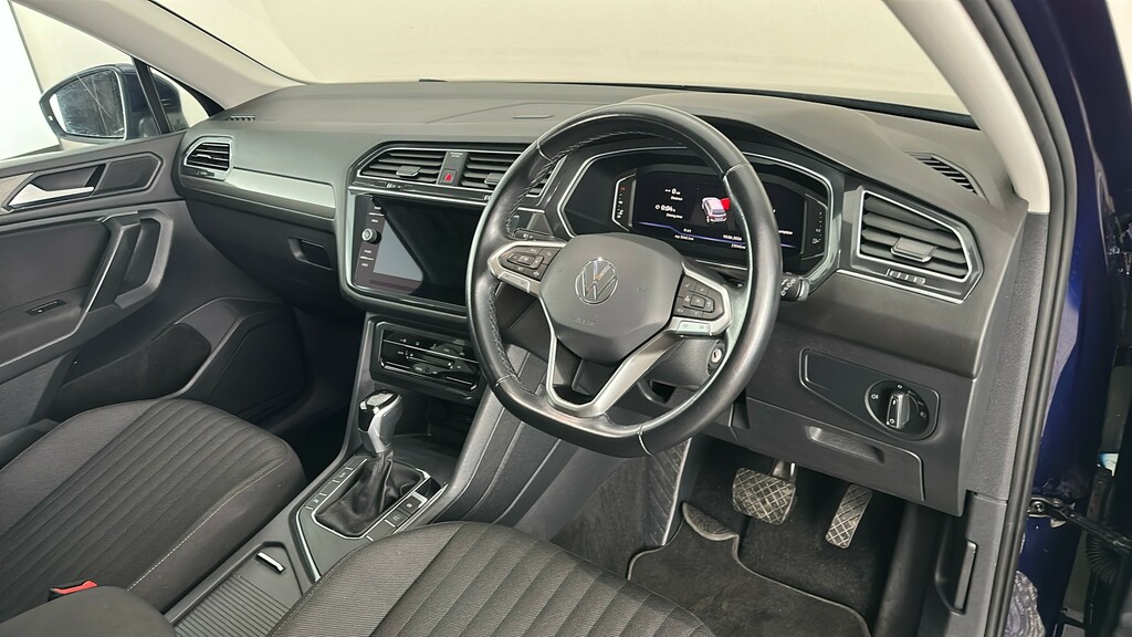 Volkswagen Tiguan Allspace 2.0 Tdi 4Motion Elegance Dsg Silver #32