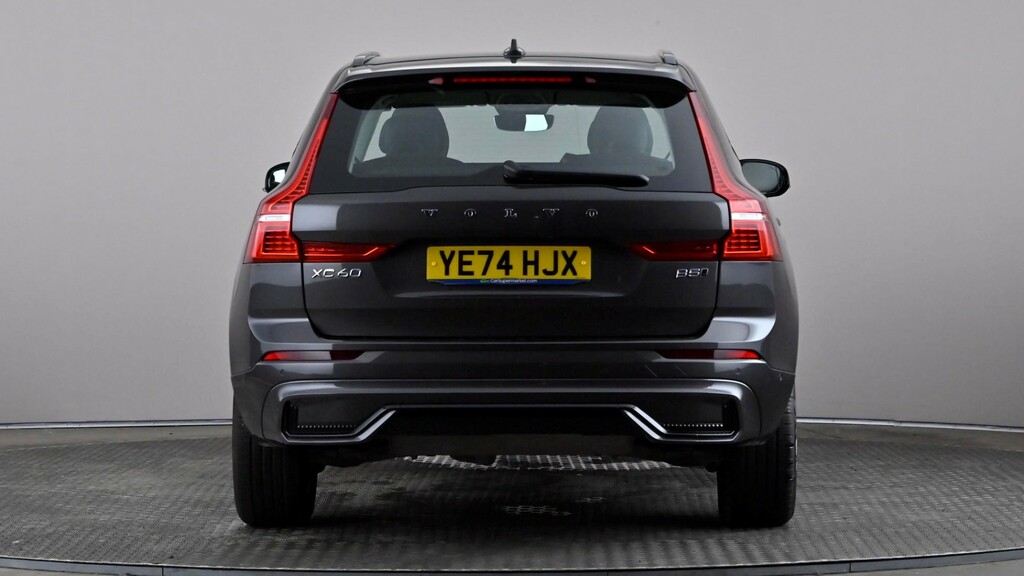 Volvo XC60 2.0 B5p Plus Dark Awd Geartronic Grey #5
