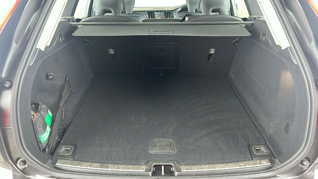 Volvo XC60 Recharge Ultimate, T8 Awd Plug-in Hybrid, Black #22