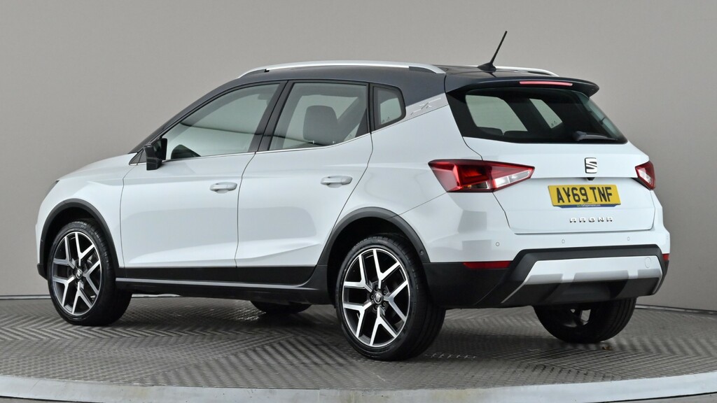 Seat Arona 1.6 Tdi Xcellence Lux Ez Dsg White #4