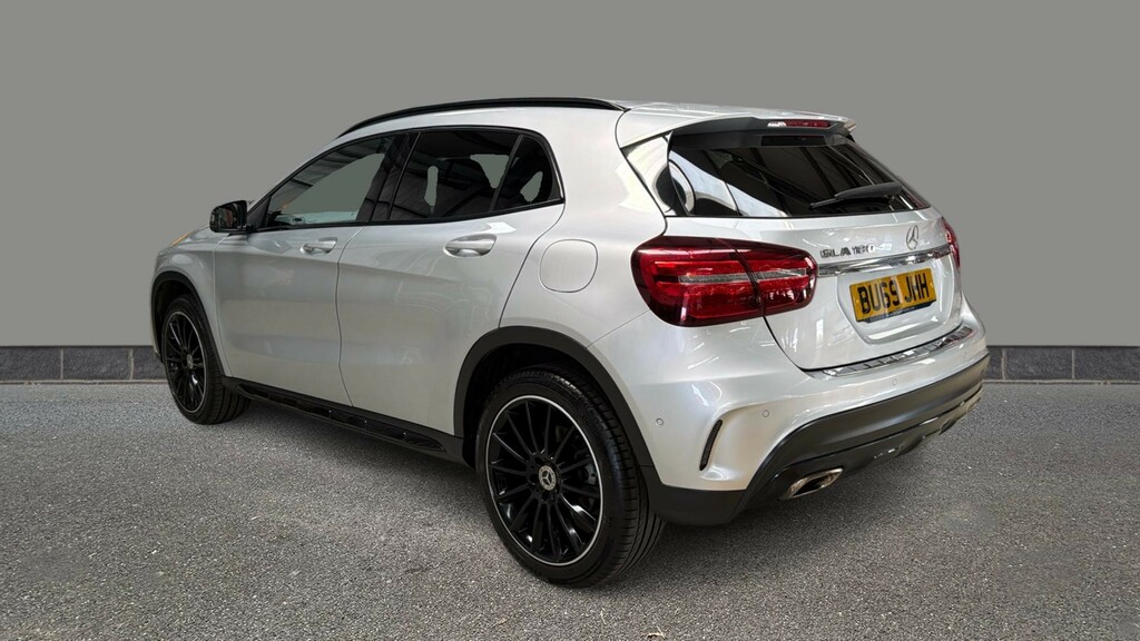 Mercedes-Benz GLA Class Gla 180 Amg Line Edition BU69JHH Silver #4