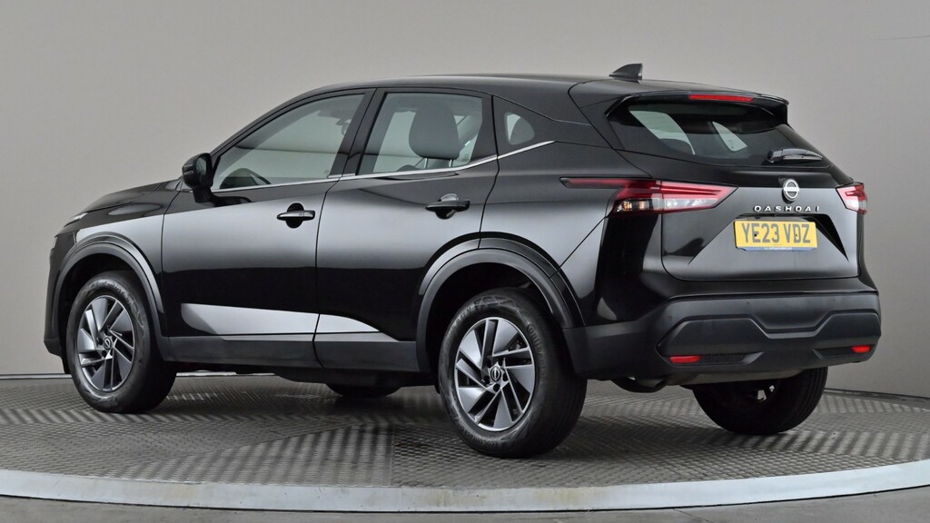 Nissan Qashqai 1.3 Dig-t Mh Acenta Premium YE23VDZ Black #4