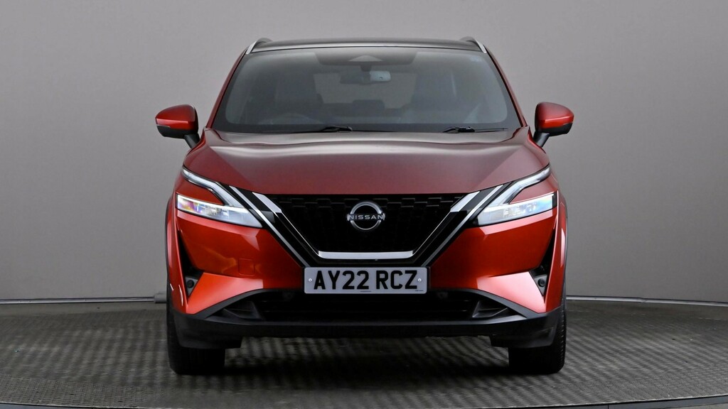 Nissan Qashqai 1.3 Dig-t Mh Tekna Red #2