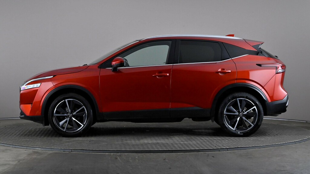 Nissan Qashqai 1.3 Dig-t Mh Tekna Red #3
