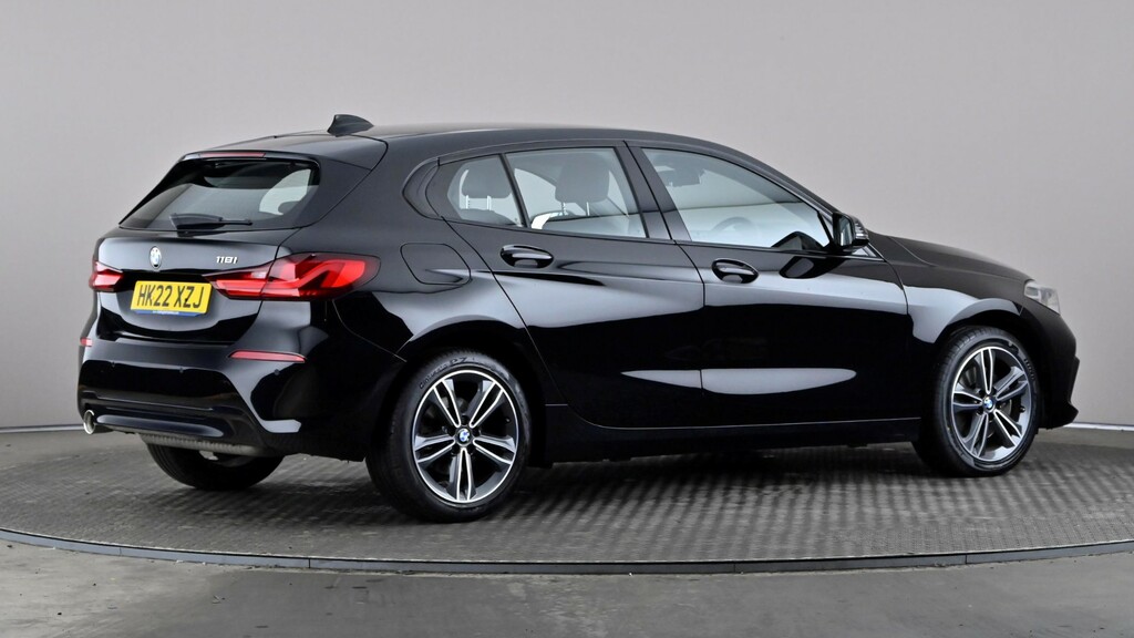 BMW 1 Series 118I 136 Sport Step Live Cockpit Pro Black #6
