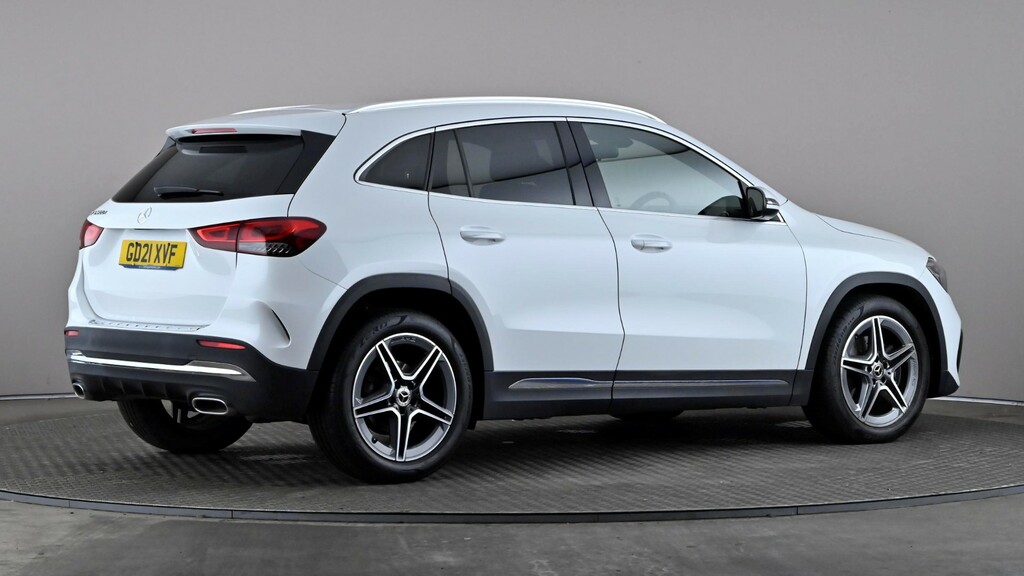 Mercedes-Benz GLA Class Gla 200D Amg Line White #6
