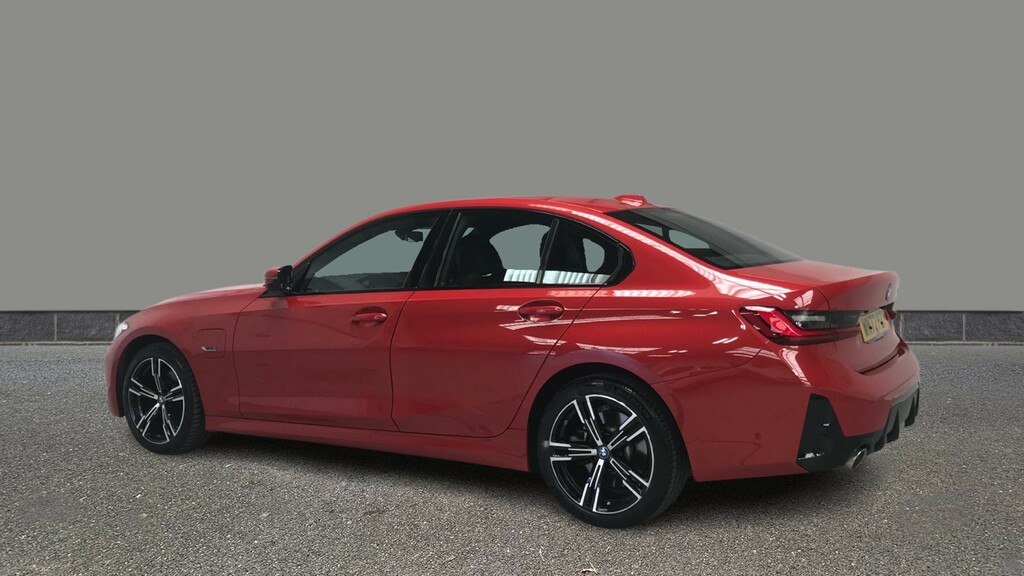 BMW 3 Series 330E M Sport Step Red #4