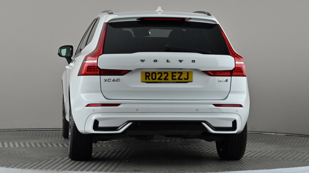 Volvo XC60 2.0 B4d R Design Awd Geartronic White #5