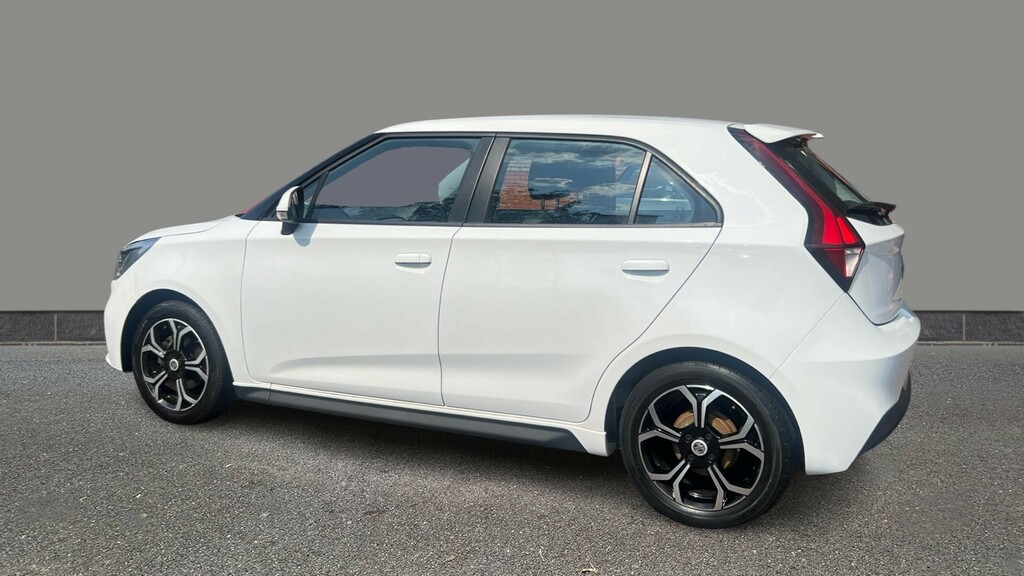 MG MG3 1.5 Vti-tech Exclusive Navigation White #4
