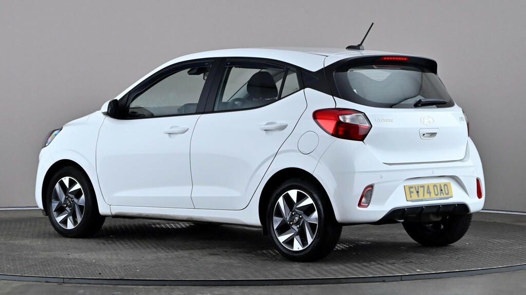 Hyundai I10 1.0 63 Advance Nav White #4