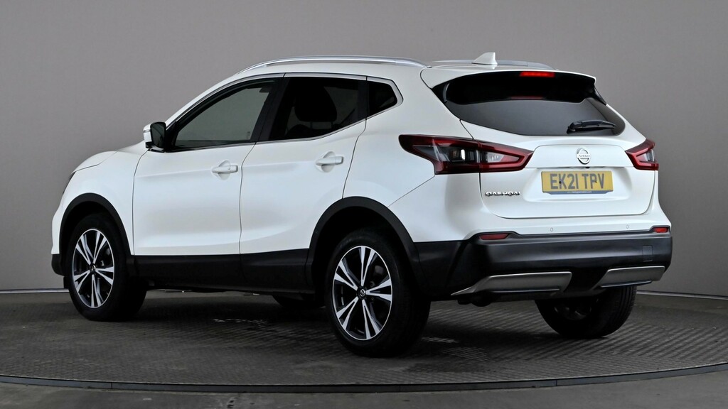 Nissan Qashqai 1.3 Dig-t 160 157 N-connecta Dct Glass Roof White #4