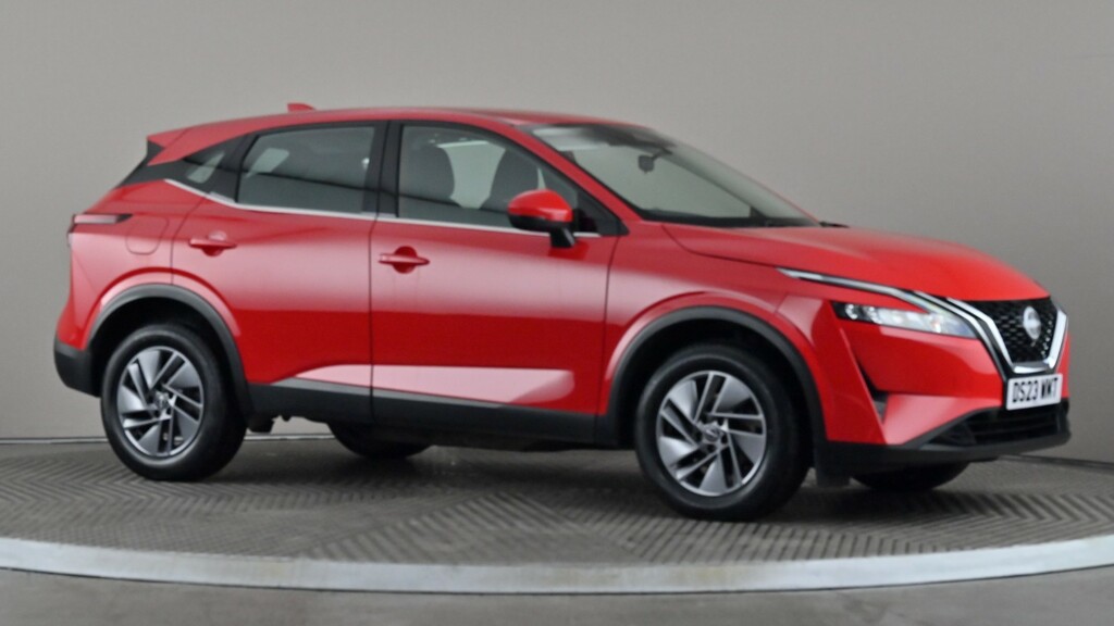 Nissan Qashqai 1.3 Dig-t Mh 158 Acenta Premium Xtronic Red