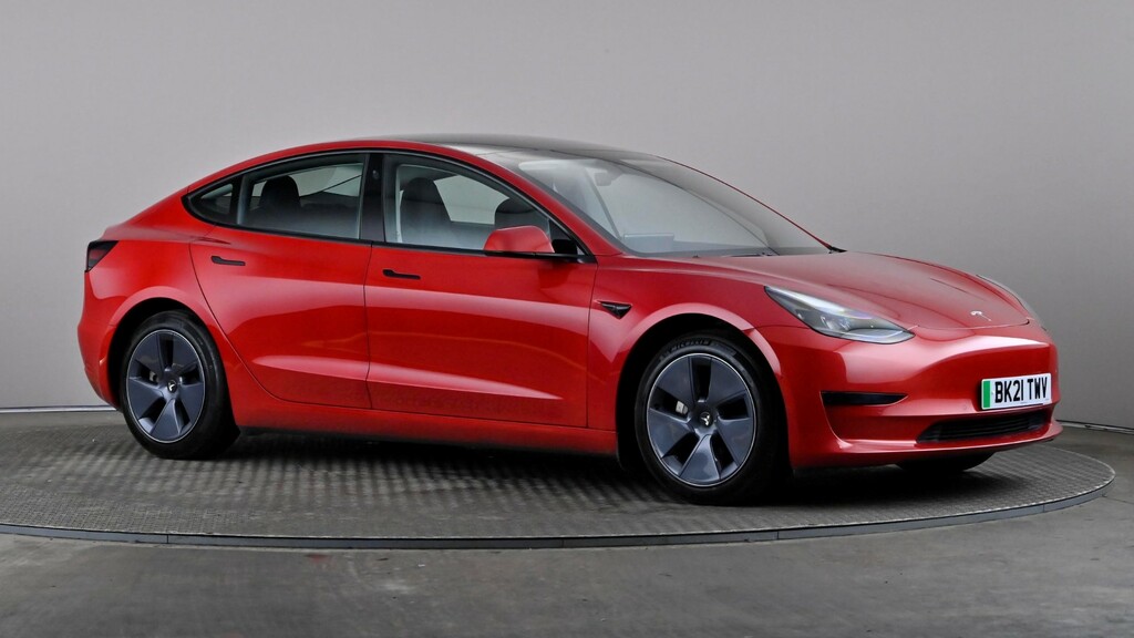 Tesla Model 3 Standard Plus BK21TWV Red
