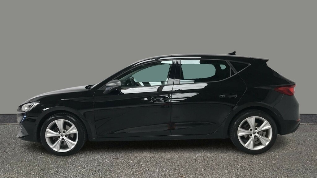 Seat Leon 1.5 Etsi 150 Fr Dsg Black #3