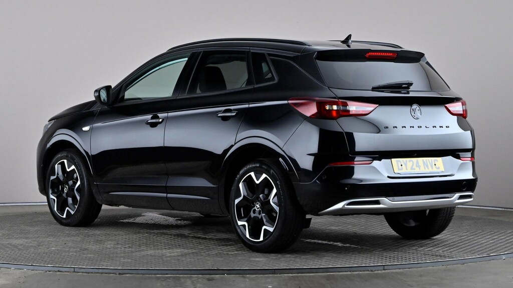 Vauxhall Grandland 1.5 Turbo D Ultimate Black #4