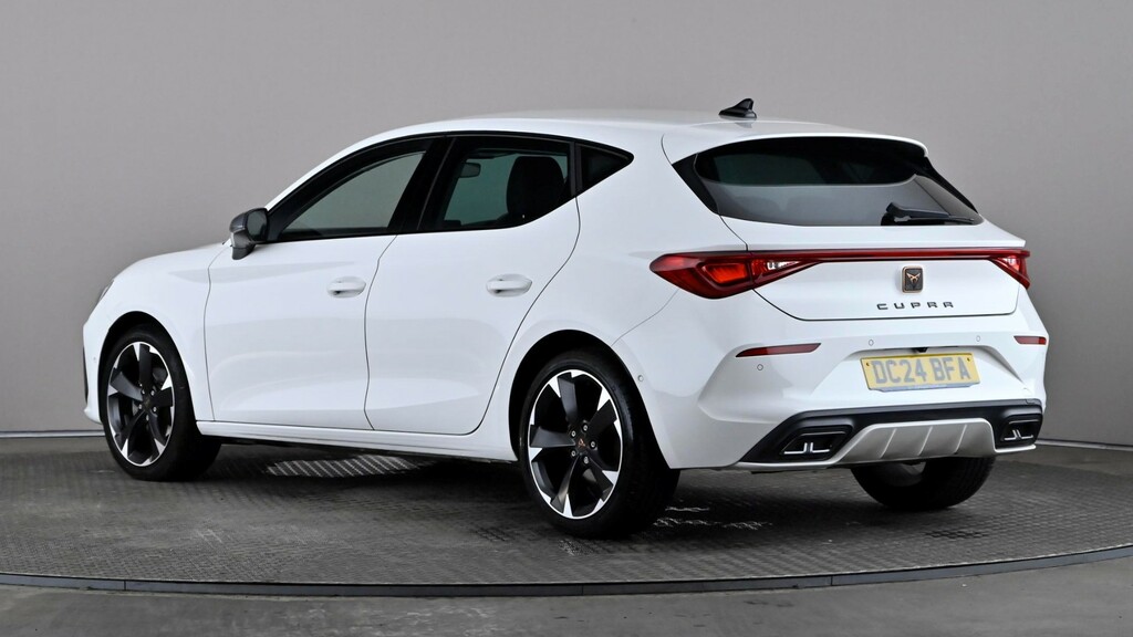 Cupra Leon 1.5 Tsi V1 White #4