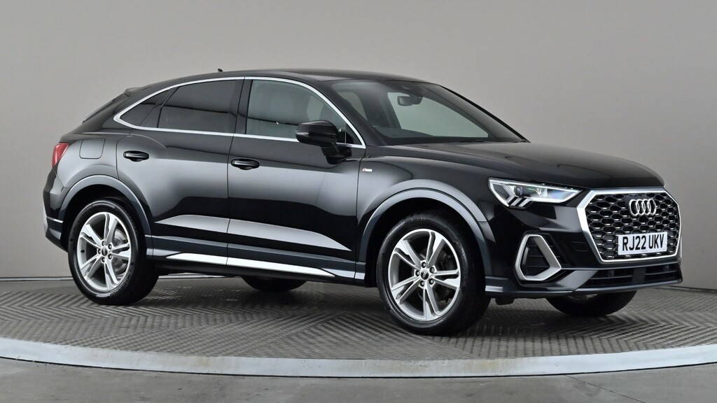 Audi Q3 35 Tfsi S Line Comfortsound Pack Black