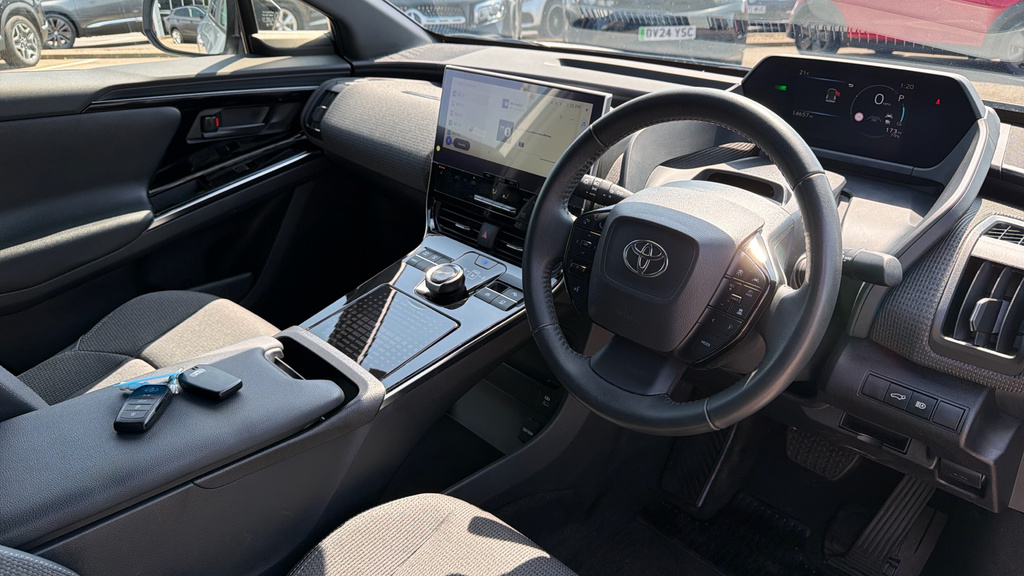 Toyota bZ4X 71.4Kwh Pure Suv 11Kw Obc 204 Blue #27