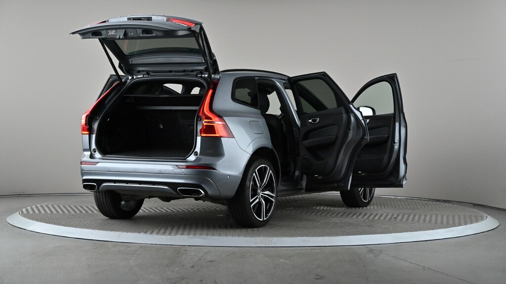 Volvo XC60 Volvo Estate 2.0 B5p 250 R Design Geartronic Grey #12