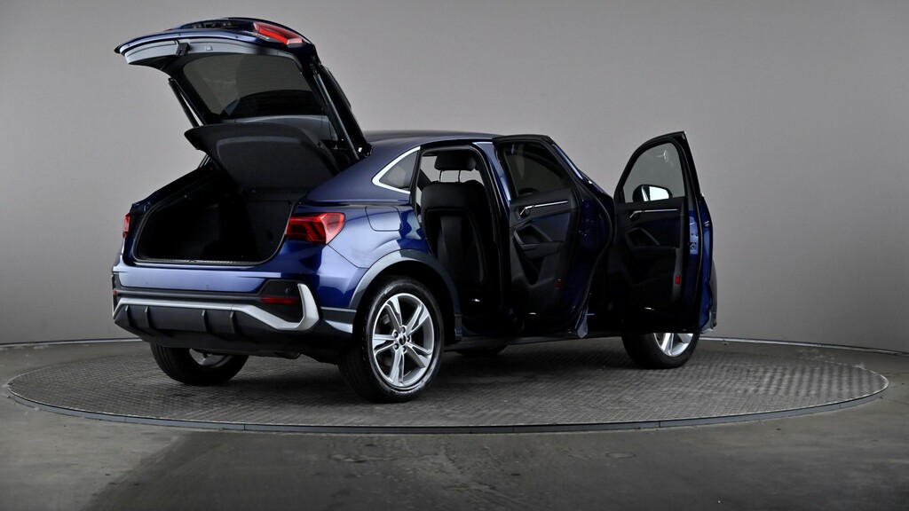 Audi Q3 Audi Estate 35 Tfsi Sport Comfortsound Pack Black #10