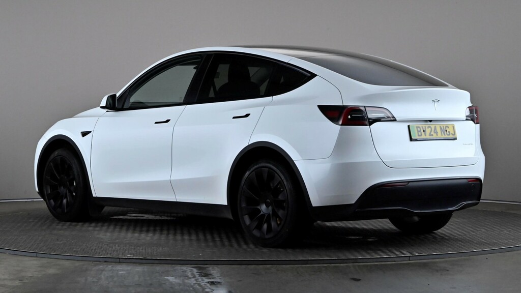 Tesla Model Y Long Range Awd BV24NGJ White #4