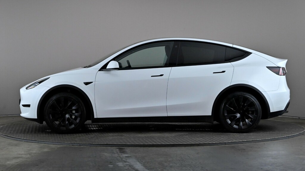 Tesla Model Y Long Range Awd BV24NGJ White #3