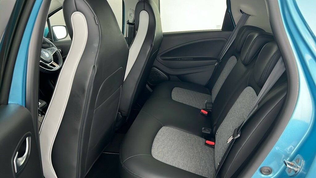Renault Zoe Iconic Black #18