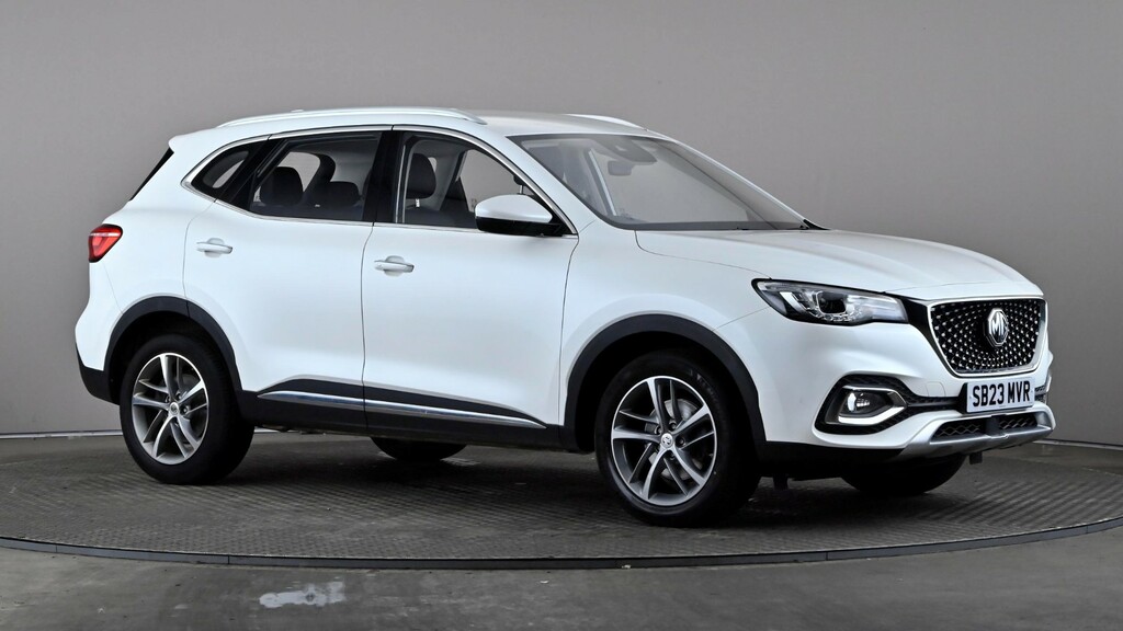 MG HS 1.5 T-gdi Excite Dct SB23MVR White