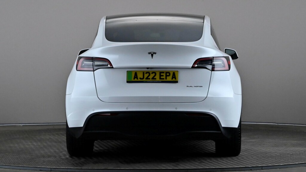 Tesla Model Y Long Range Awd AJ22EPA White #5