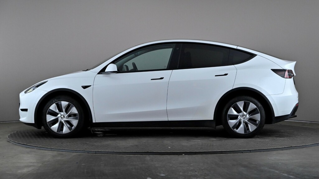 Tesla Model Y Long Range Awd AJ22KRO White #3