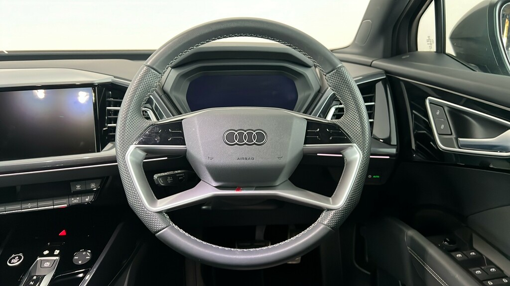 Audi Q4 E Tron Q4 Black Edition 45 E-tron 210,00 Kw Blue #14