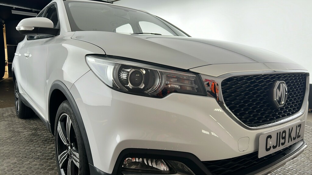 MG ZS 1.5 Vti-tech Limited Edition White #20