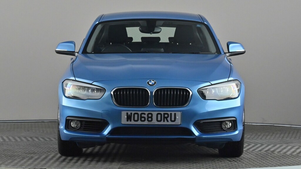 BMW 1 Series 118I 1.5 Se Navservotronic Blue #2