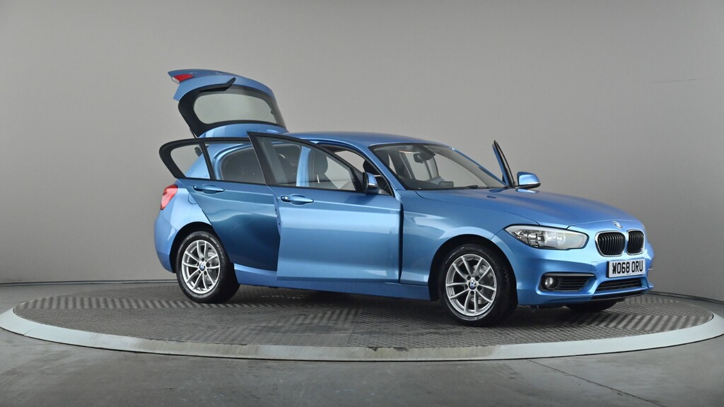 BMW 1 Series 118I 1.5 Se Navservotronic Blue #6