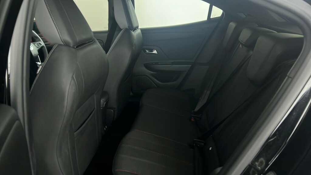 Vauxhall Mokka-e Gs Black #18