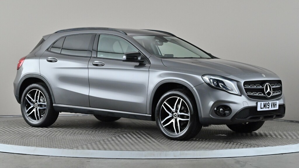 Mercedes-Benz GLA Class Gla 180 Urban Edition Grey