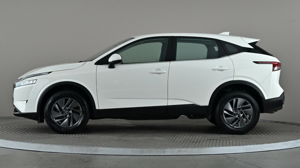 Nissan Qashqai 1.3 Dig-t Mh Acenta Premium White #3