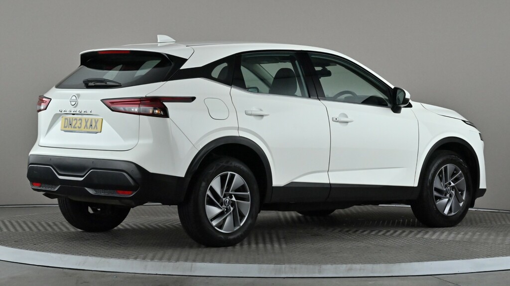 Nissan Qashqai 1.3 Dig-t Mh Acenta Premium White #6