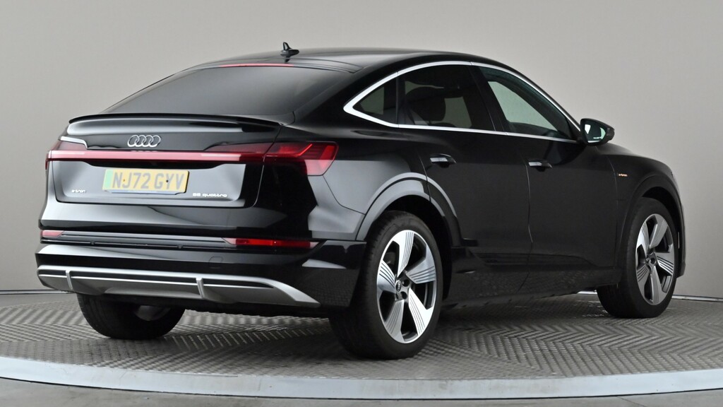 Audi E-tron 300Kw 55 Quattro 95Kwh S Line Black #6