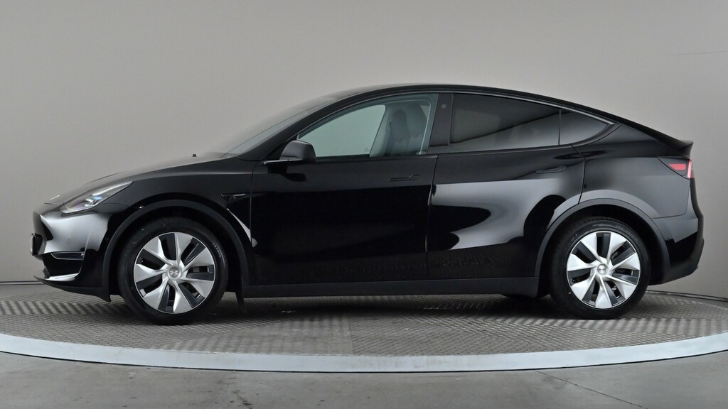 Tesla Model Y Long Range Awd Black #3