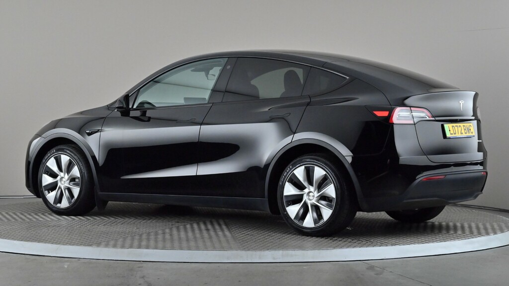 Tesla Model Y Long Range Awd Black #4