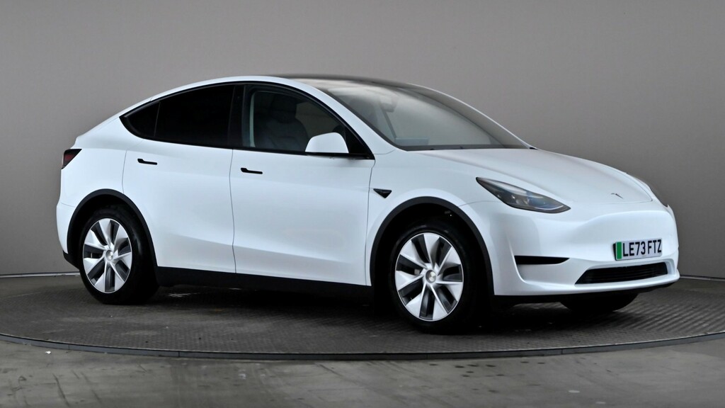 Tesla Model Y Rwd Auto White