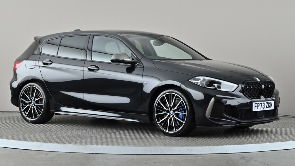 BMW 1 Series M135i Xdrive Step Black