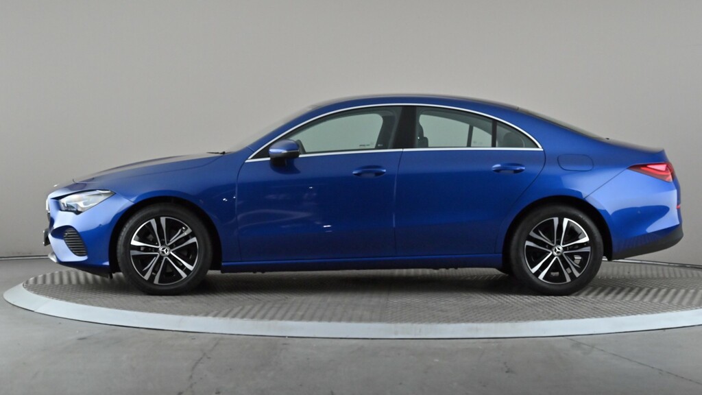 Mercedes-Benz CLA Class Cla 180 Sport Edition Tip Blue #3